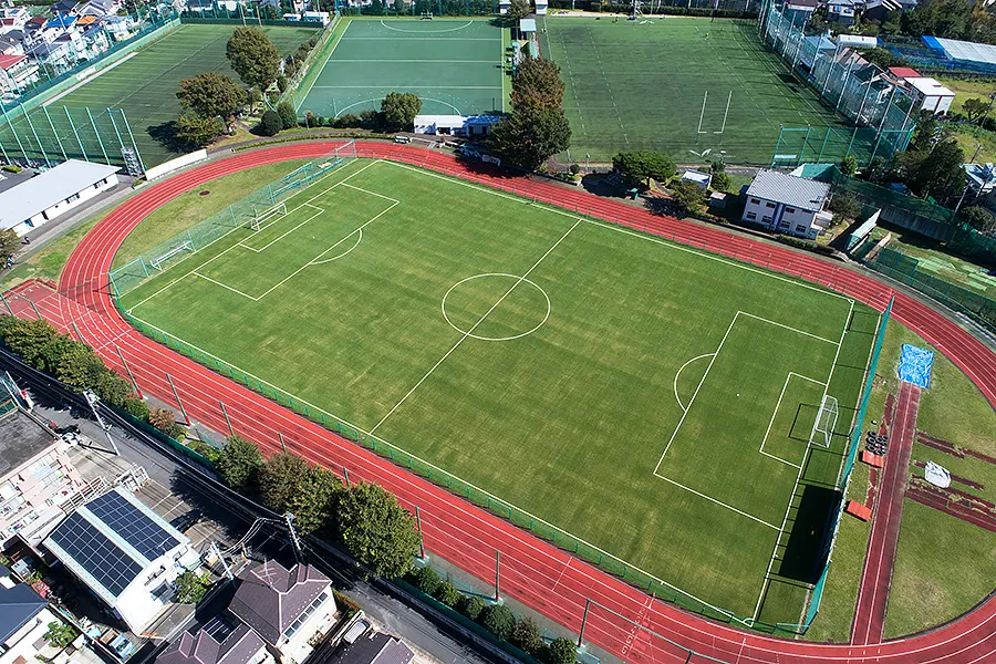 明治大学八幡山グラウンドサッカー場|人工芝導入実績|スポーツ専用